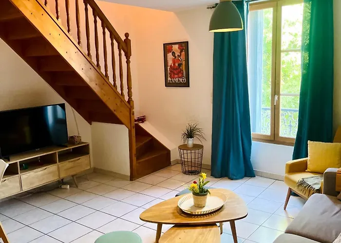 Côté Arènes Apartamento *